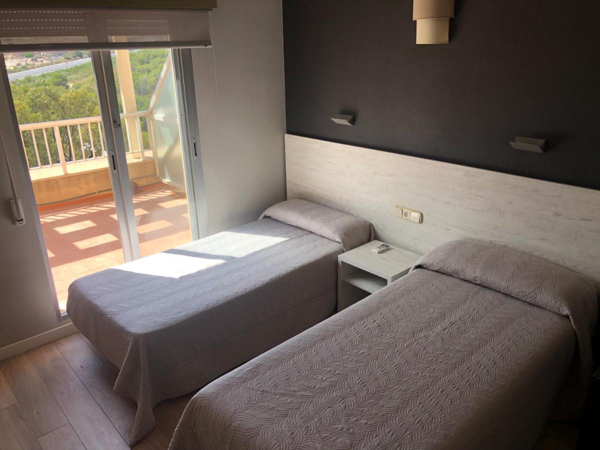 Costablanca Explore Hostel Sports & Events La Mariña 外观 照片