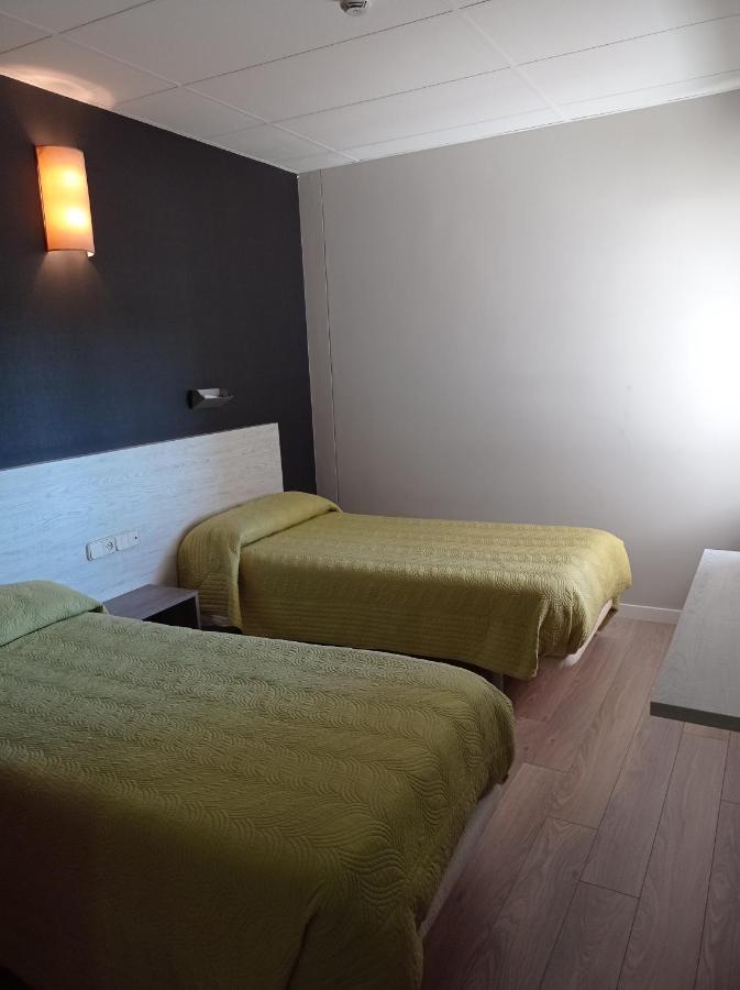 Costablanca Explore Hostel Sports & Events La Mariña 外观 照片