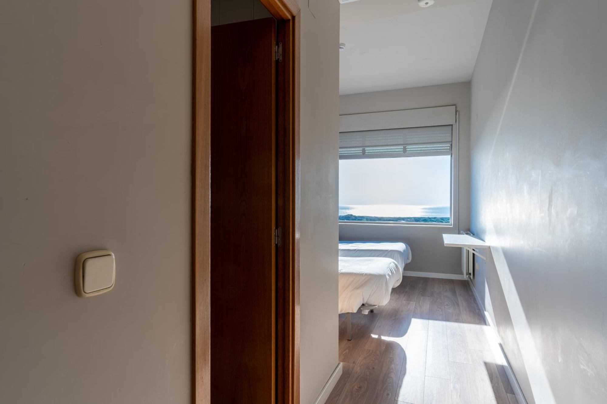 Costablanca Explore Hostel Sports & Events La Mariña 外观 照片