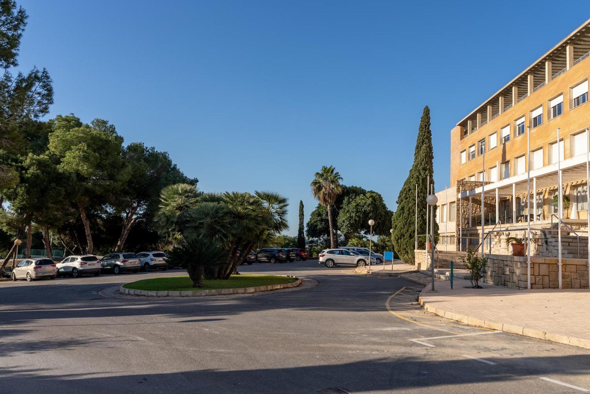 Costablanca Explore Hostel Sports & Events La Mariña 外观 照片
