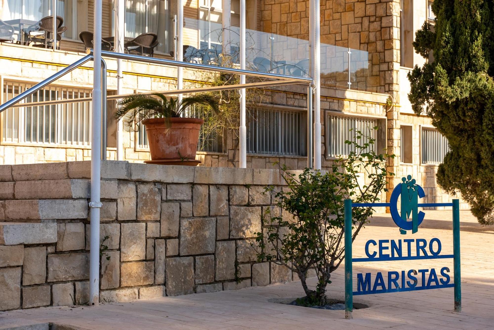 Costablanca Explore Hostel Sports & Events La Mariña 外观 照片