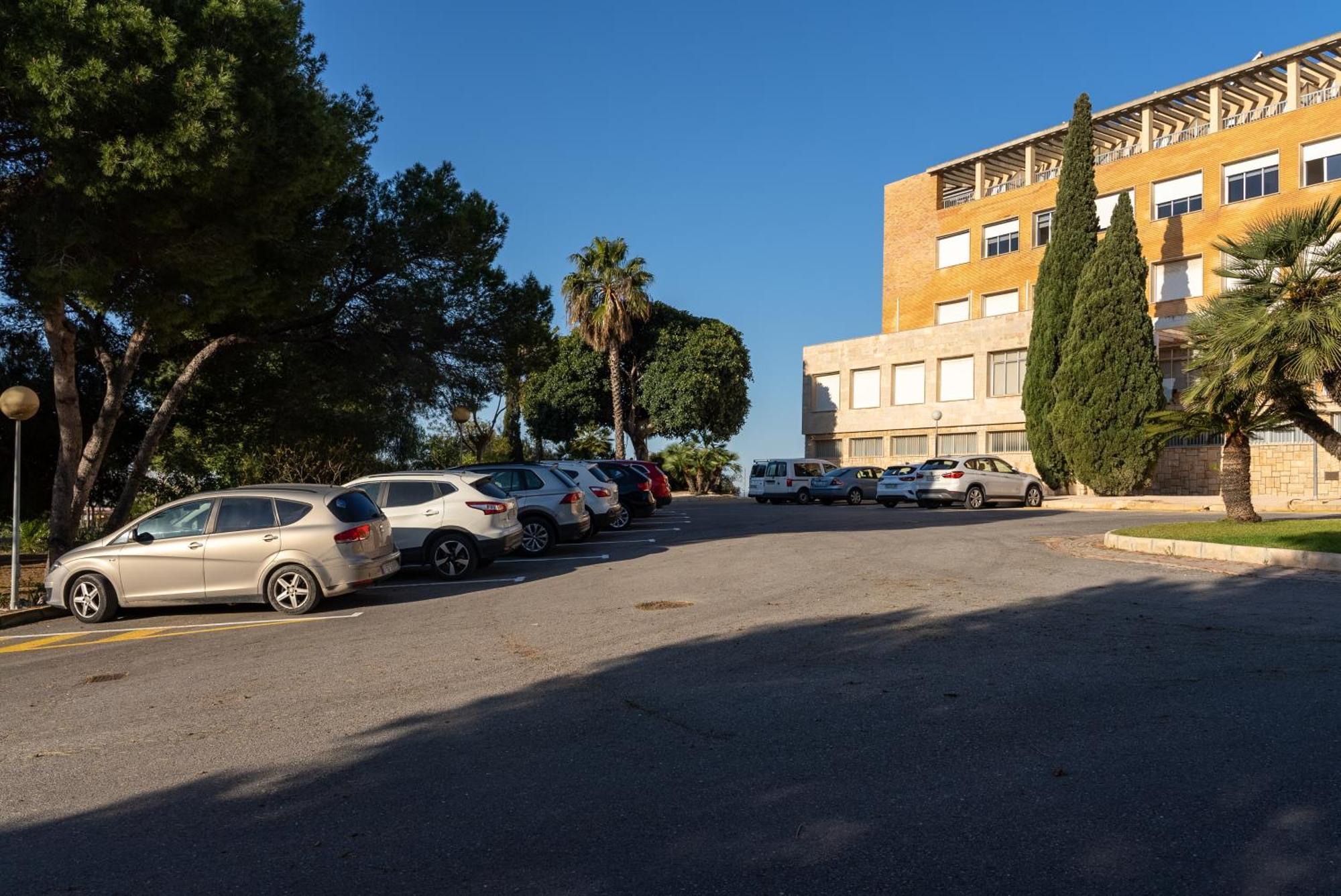 Costablanca Explore Hostel Sports & Events La Mariña 外观 照片